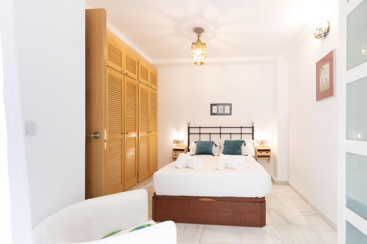 Goles Courtyard With Parking By Valcambre Διαμέρισμα Σεβίλλη Εξωτερικό φωτογραφία