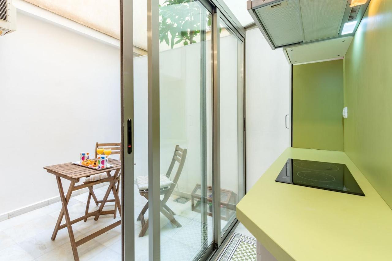 Goles Courtyard With Parking By Valcambre Διαμέρισμα Σεβίλλη Εξωτερικό φωτογραφία
