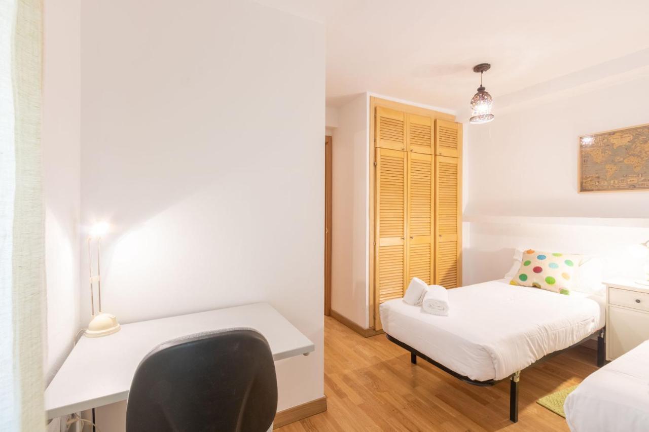 Goles Courtyard With Parking By Valcambre Διαμέρισμα Σεβίλλη Εξωτερικό φωτογραφία